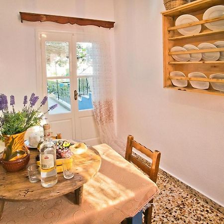 Petroula Apartments Emborios エクステリア 写真