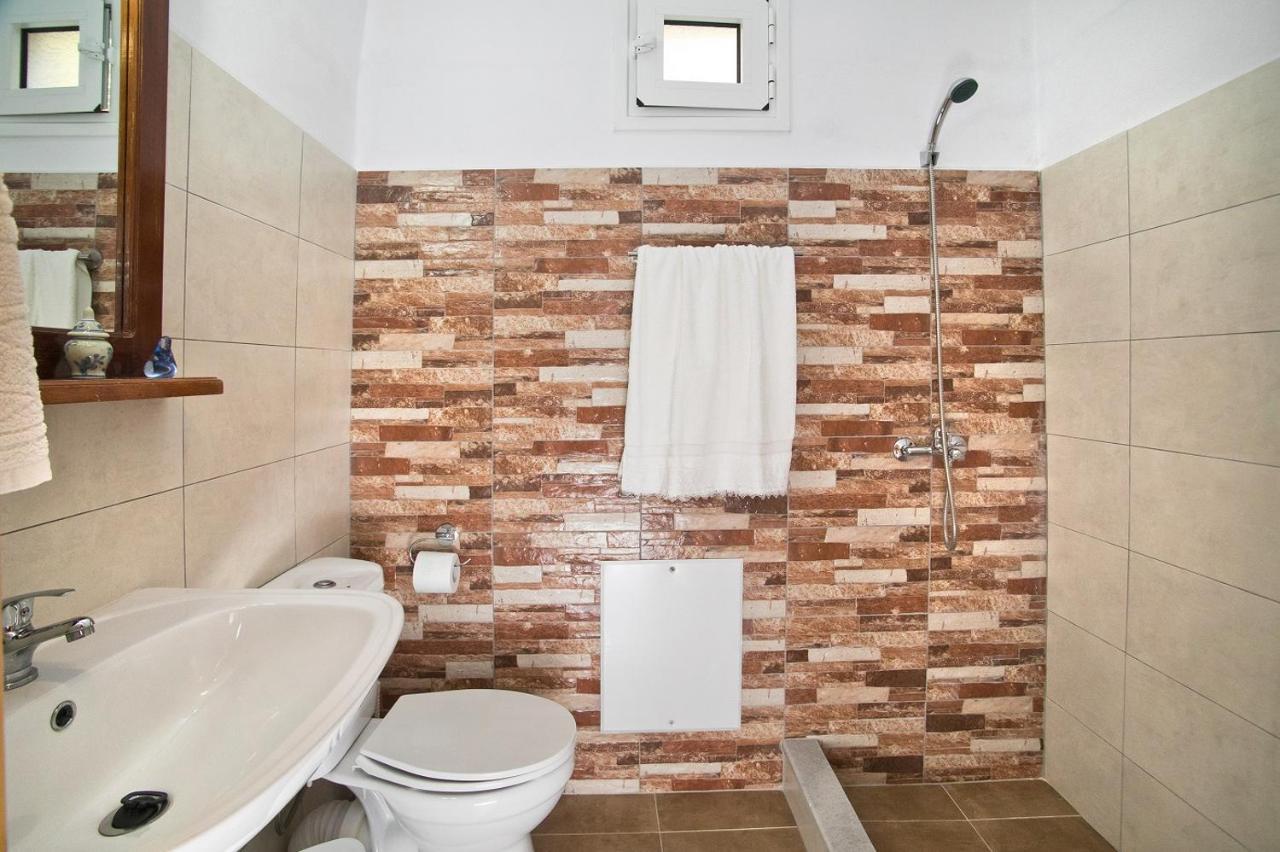 Petroula Apartments Emborios エクステリア 写真